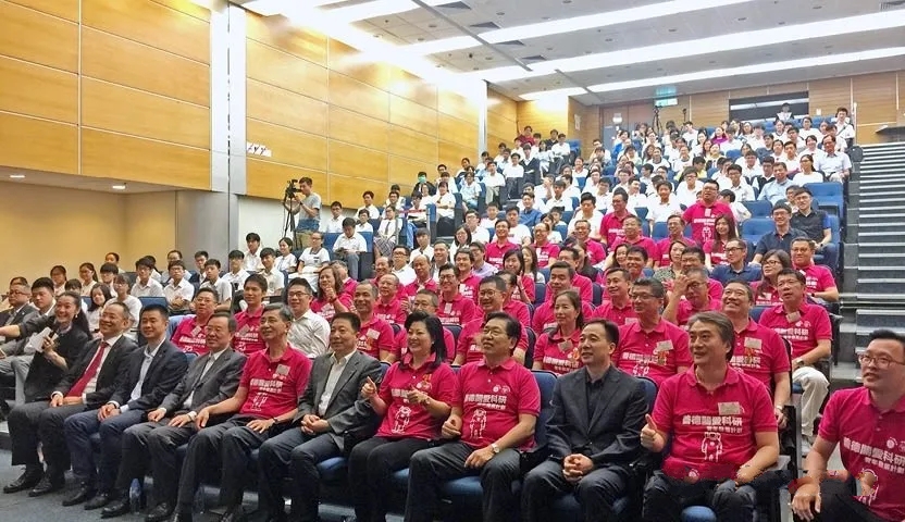 “香港善德基金会”组织学生前往北京和西安进行航空航天科技方面的学习和交流